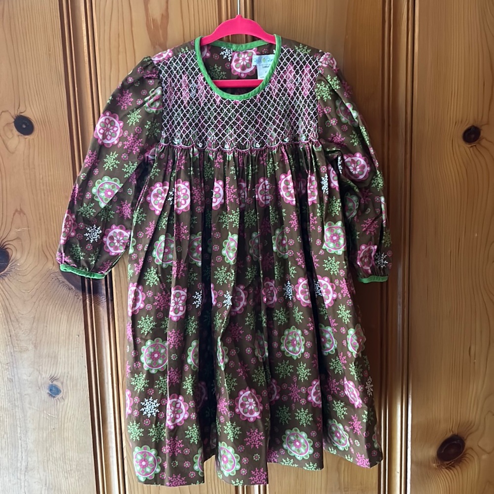 Petit Pomme 4T smocked long sleeve dress. I have (2) euc